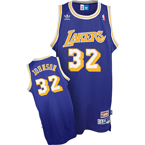 Magic Johnson, Los Angeles Lakers [violette] - Cliquez sur l'image pour la fermer