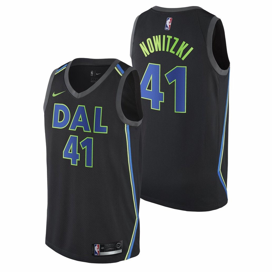 Dirk Nowitzki, Dallas Mavericks - City Edition - Cliquez sur l'image pour la fermer