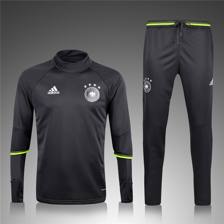 Survêtement Entraînement Allemagne 2016/17 - Cliquez sur l'image pour la fermer