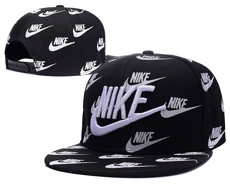 Casquette Nike [R. 5] - Cliquez sur l'image pour la fermer