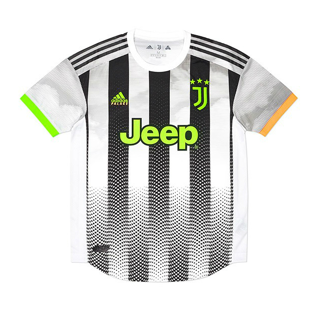 Maillot Juventus x Palace 2019/20 - Cliquez sur l'image pour la fermer