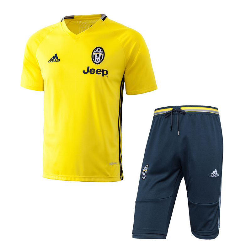 Juventus Training Kit 2016/17 - Cliquez sur l'image pour la fermer