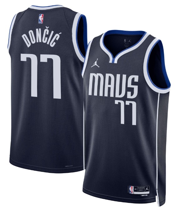 Luka Doncic, Dallas Mavericks 2022/23 - Statement - Cliquez sur l'image pour la fermer