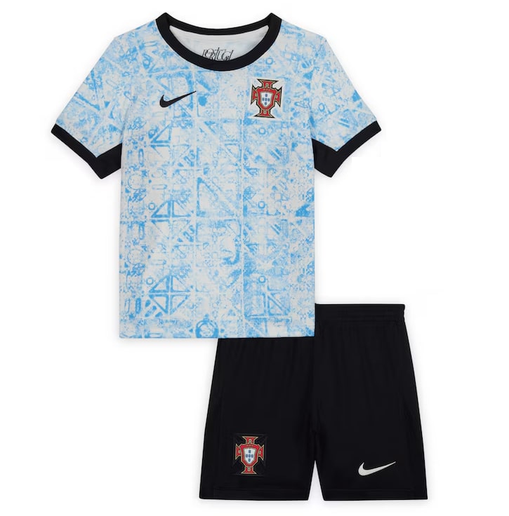Portugal Extérieur 2024 Junior Kit - Cliquez sur l'image pour la fermer