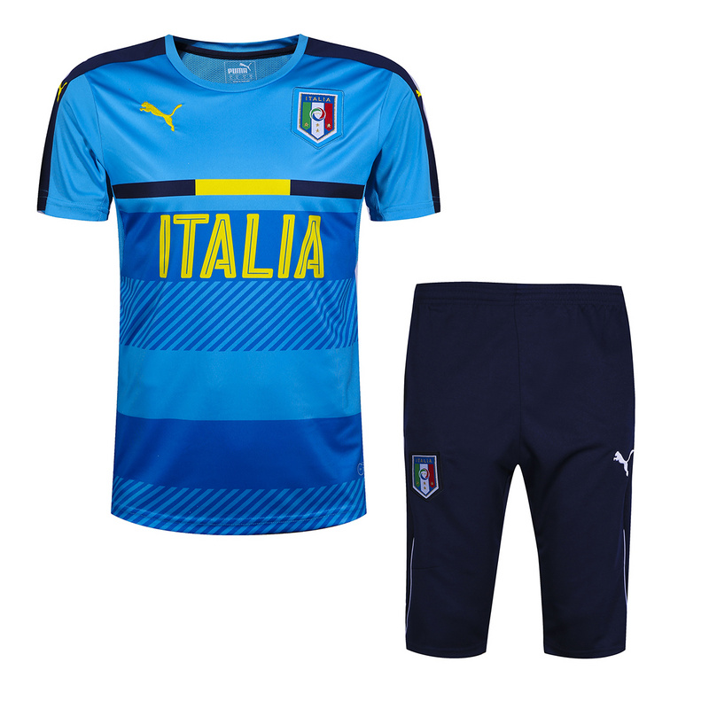 Italie Training Kit 2016/17 - Cliquez sur l'image pour la fermer