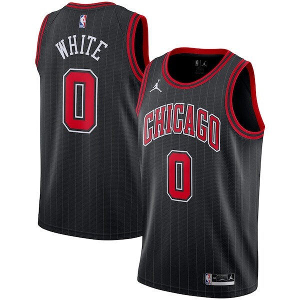 Coby White, Chicago Bulls 2020/21 - Statement - Cliquez sur l'image pour la fermer